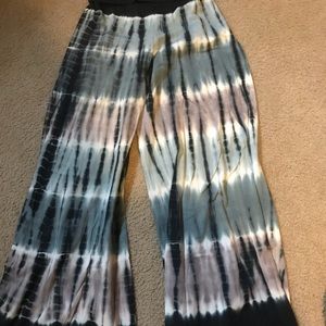 Soul flower flow pants . These have been worn twice. Size Large